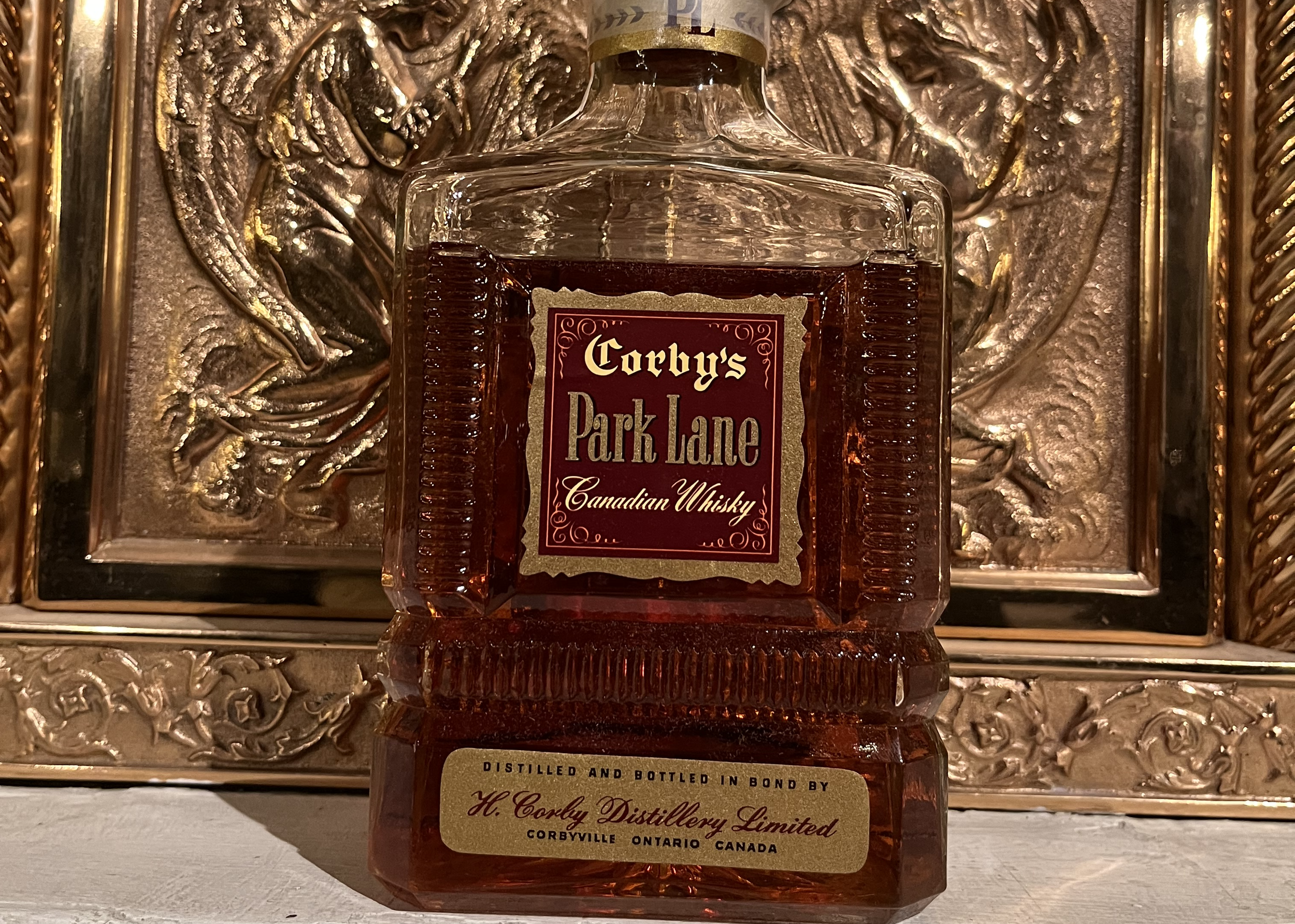 Corby Park Lane Whisky 1945 — Canadian Whisky